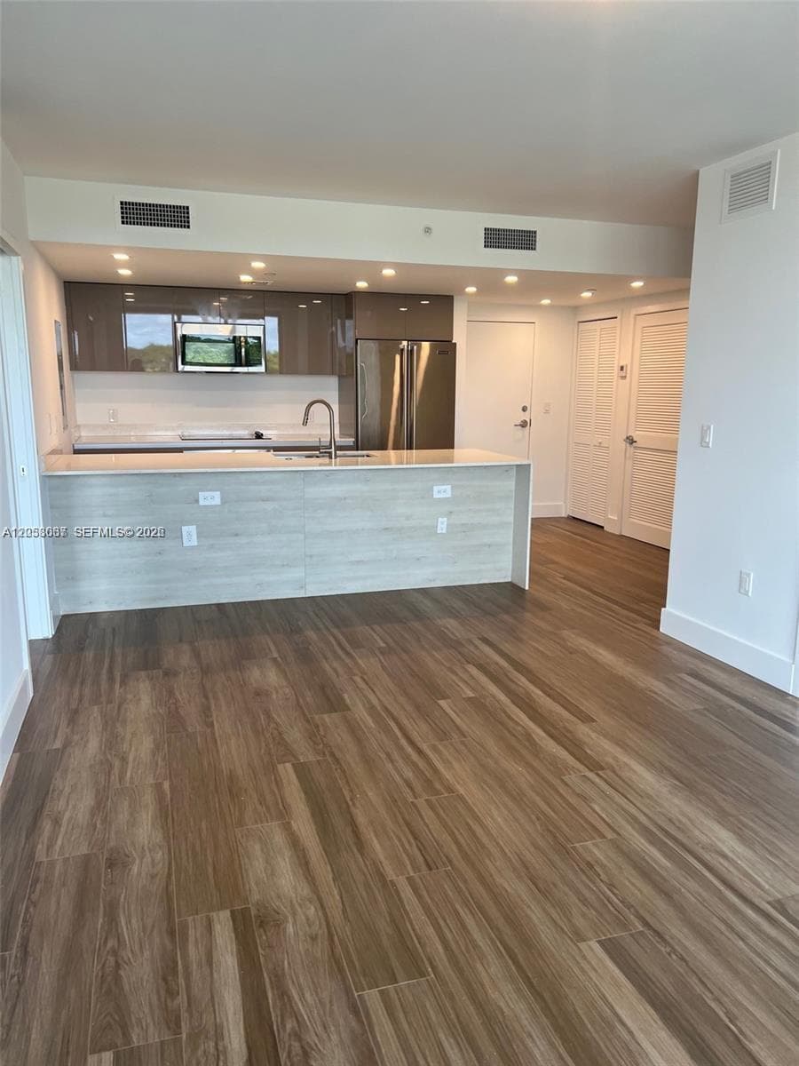 THE HIGHLANDS CONDO · #502 in North Miami Beach - Photo 3