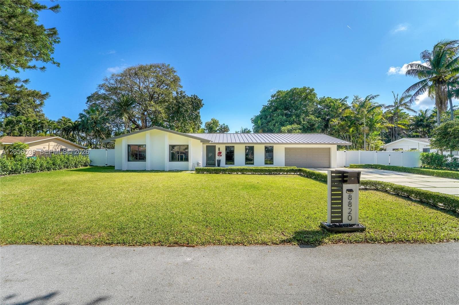 8820 SW 182nd Ter photo 14