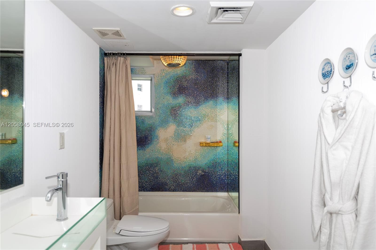 Mondrian South Beach · #1016 in Miami Beach - Photo 18