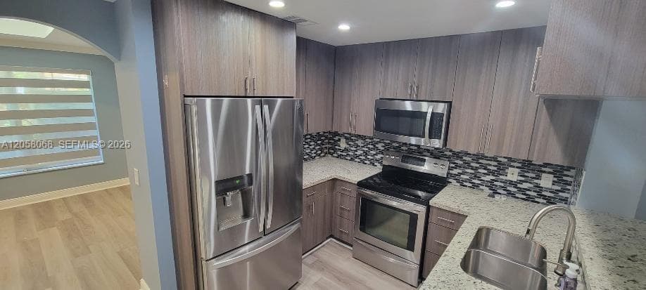 8545 NW 140th St #1101 photo 4