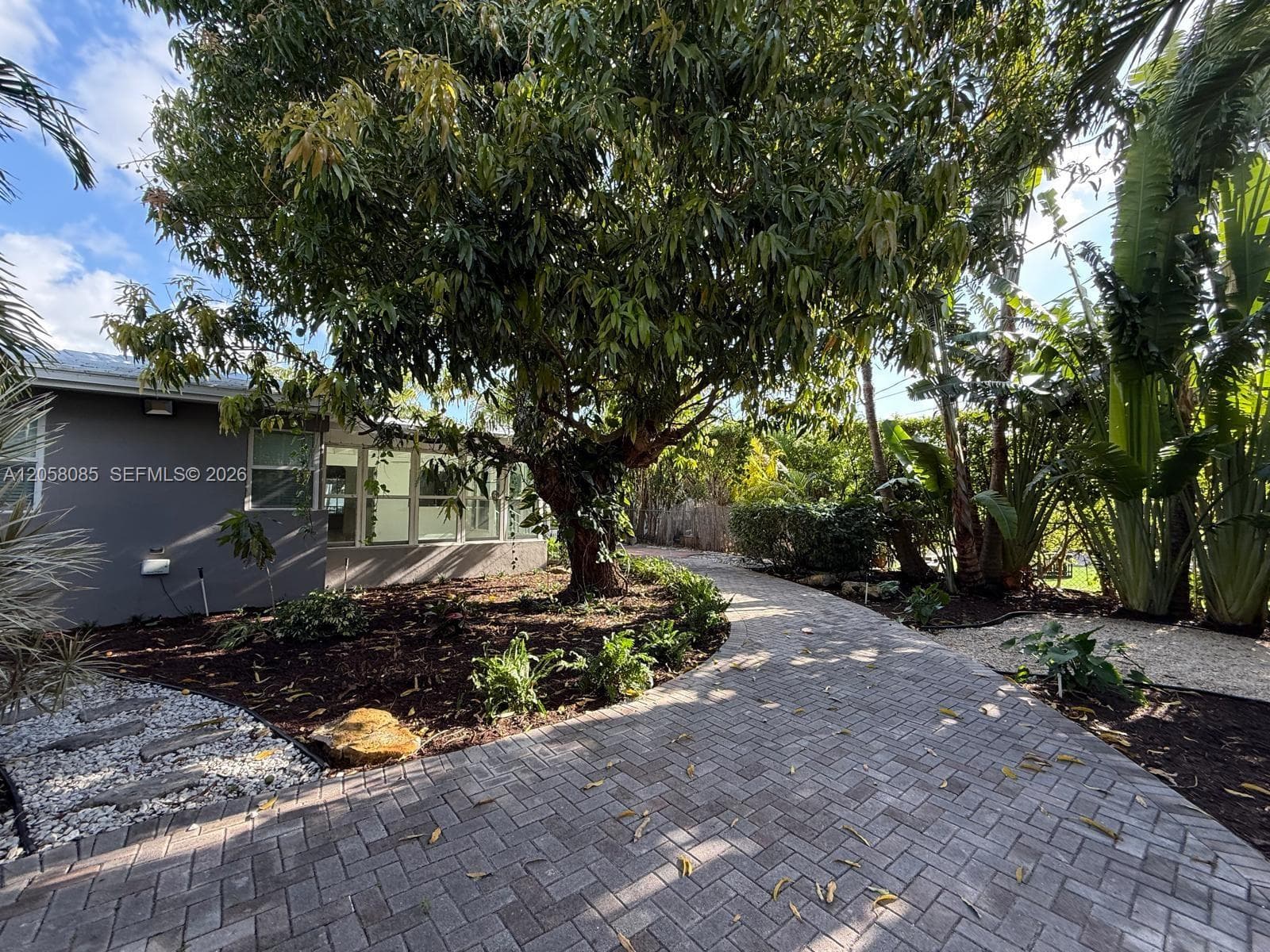 1116 Biarritz Dr photo 27