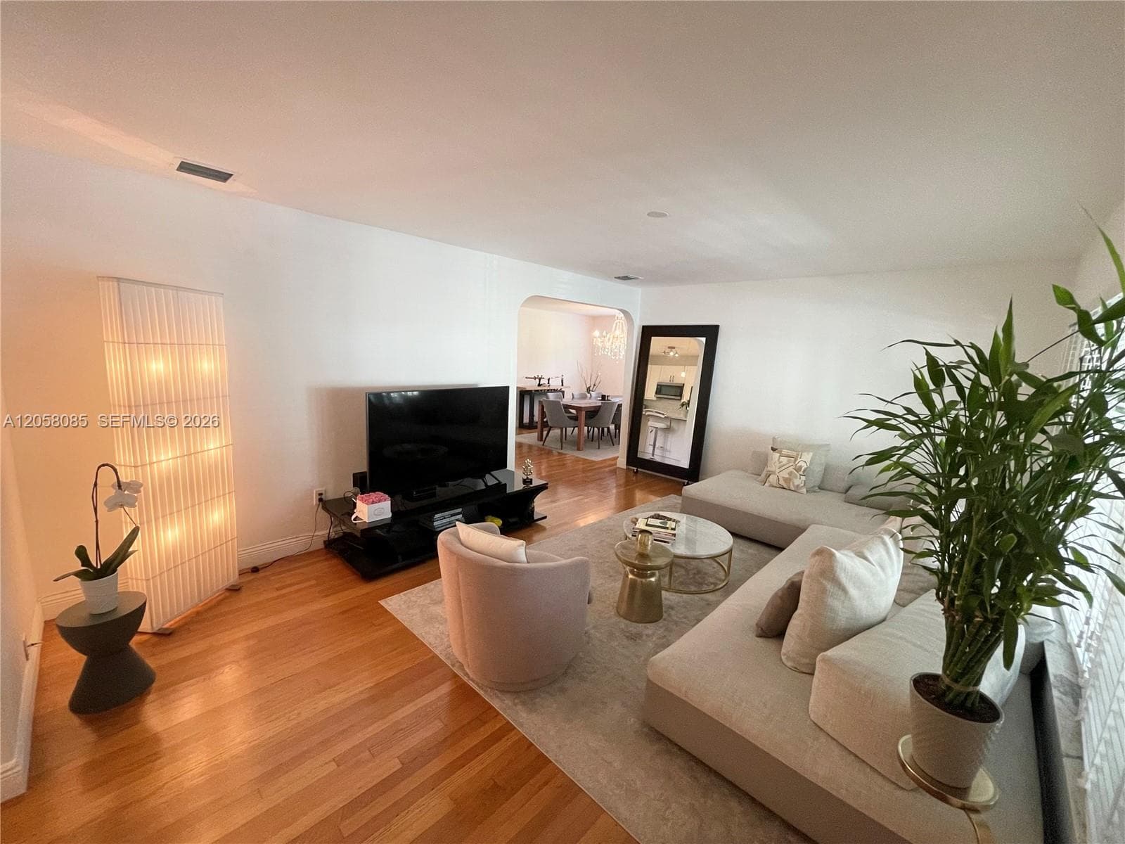 1116 Biarritz Dr photo 9