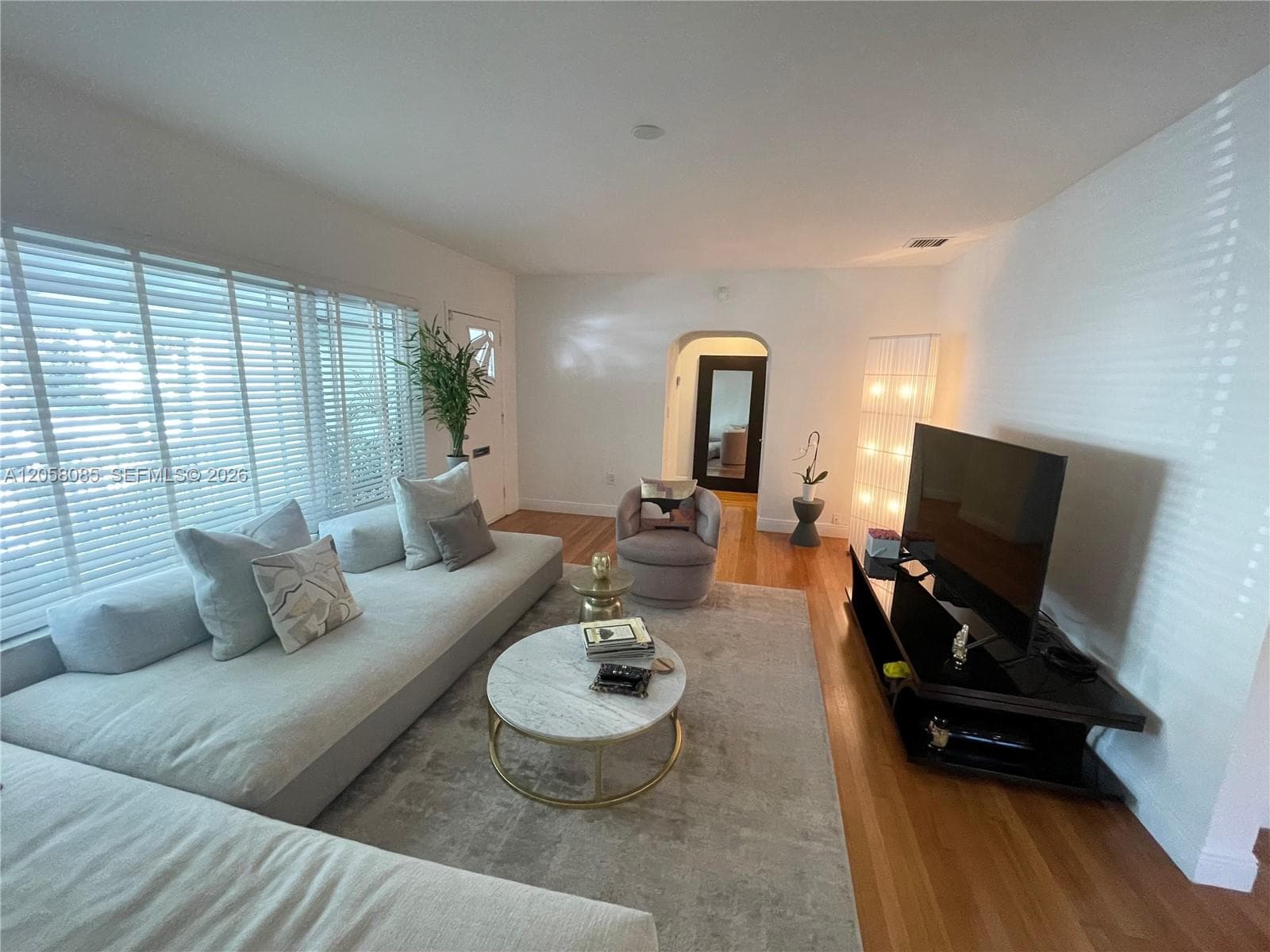 1116 Biarritz Dr photo 11