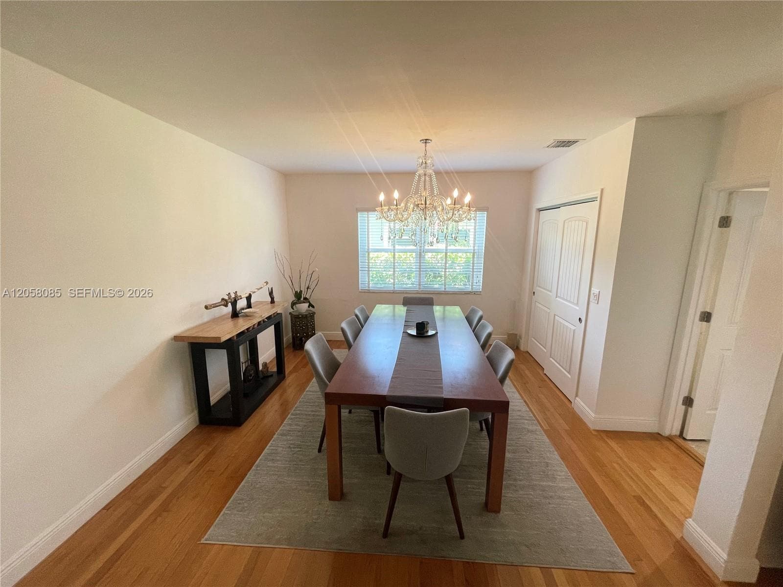 1116 Biarritz Dr photo 8