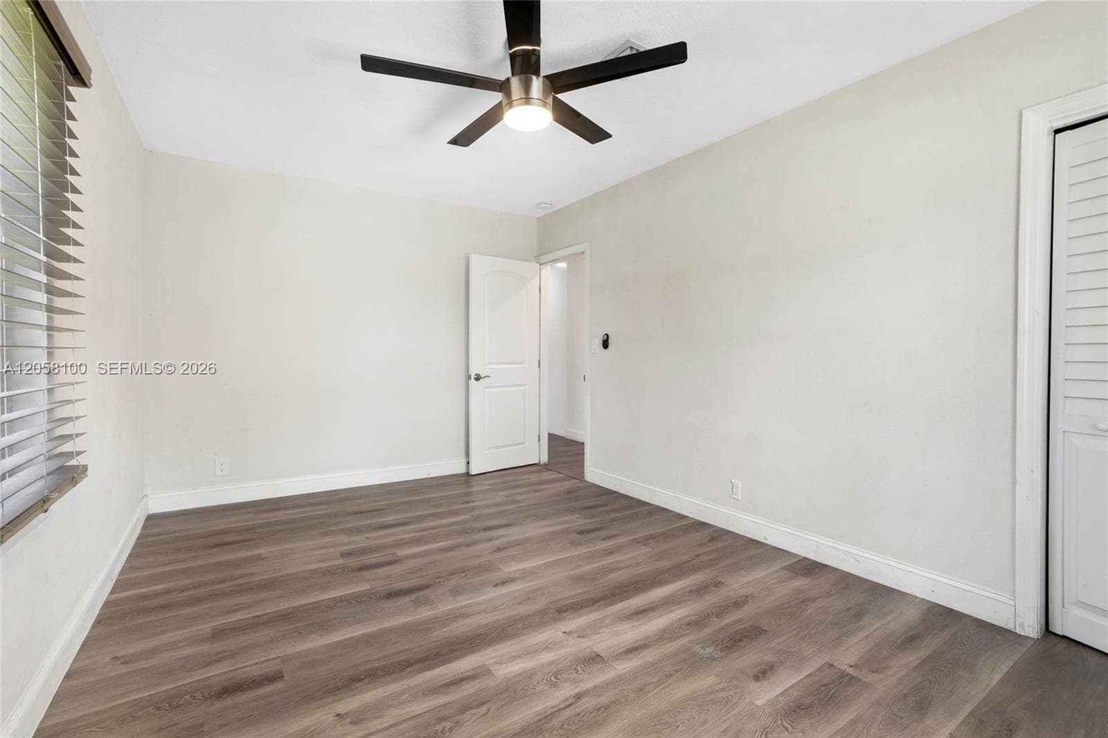 3405 Robbins Rd photo 48