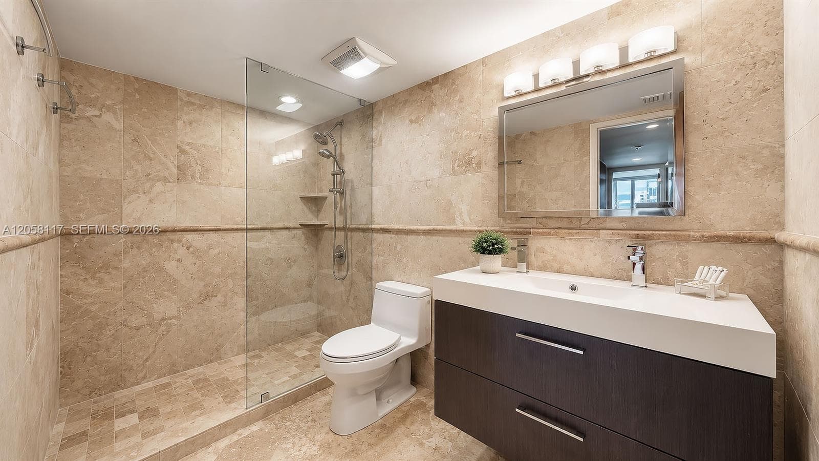 THE RIVIERA CONDO · #1709 in Miami Beach - Photo 17