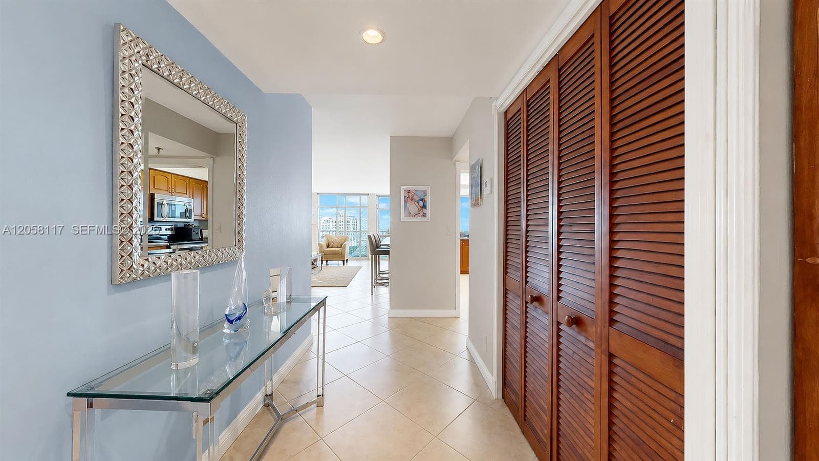 THE RIVIERA CONDO · #1709 in Miami Beach - Photo 8