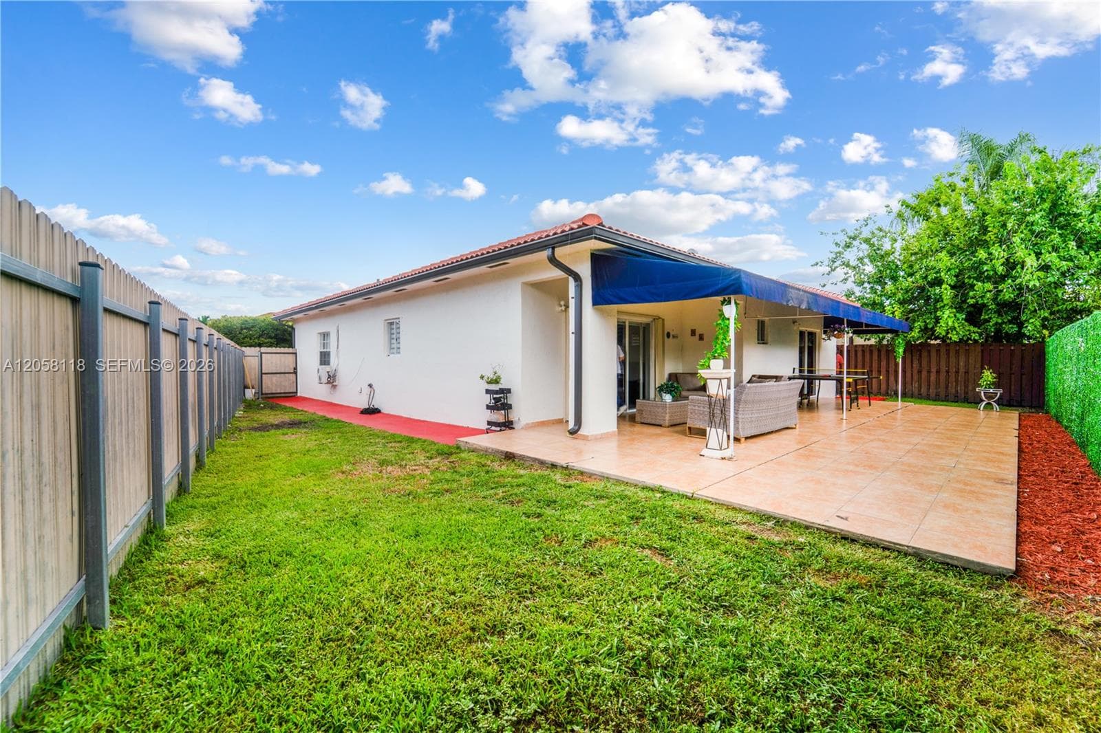 15819 SW 54th Ter photo 29