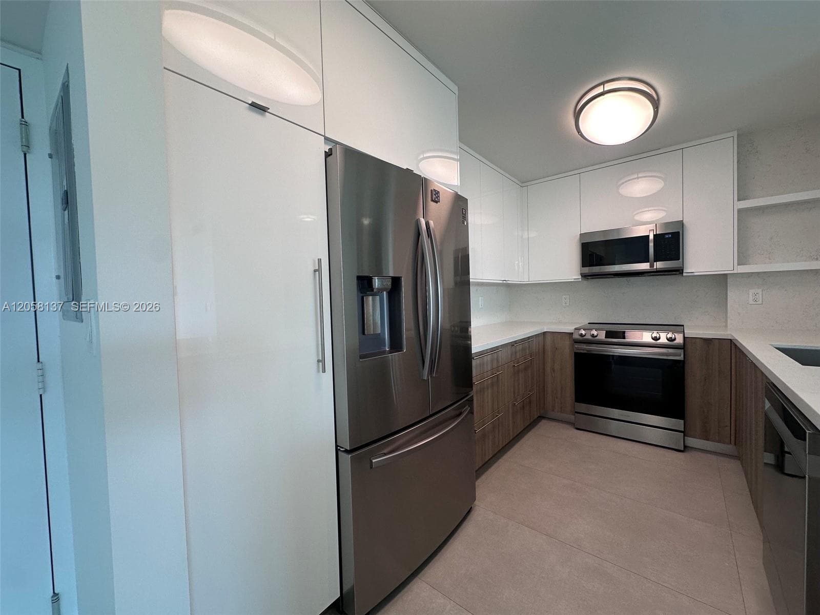 Arlen House East Condo · #317 in Sunny Isles Beach - Photo 5