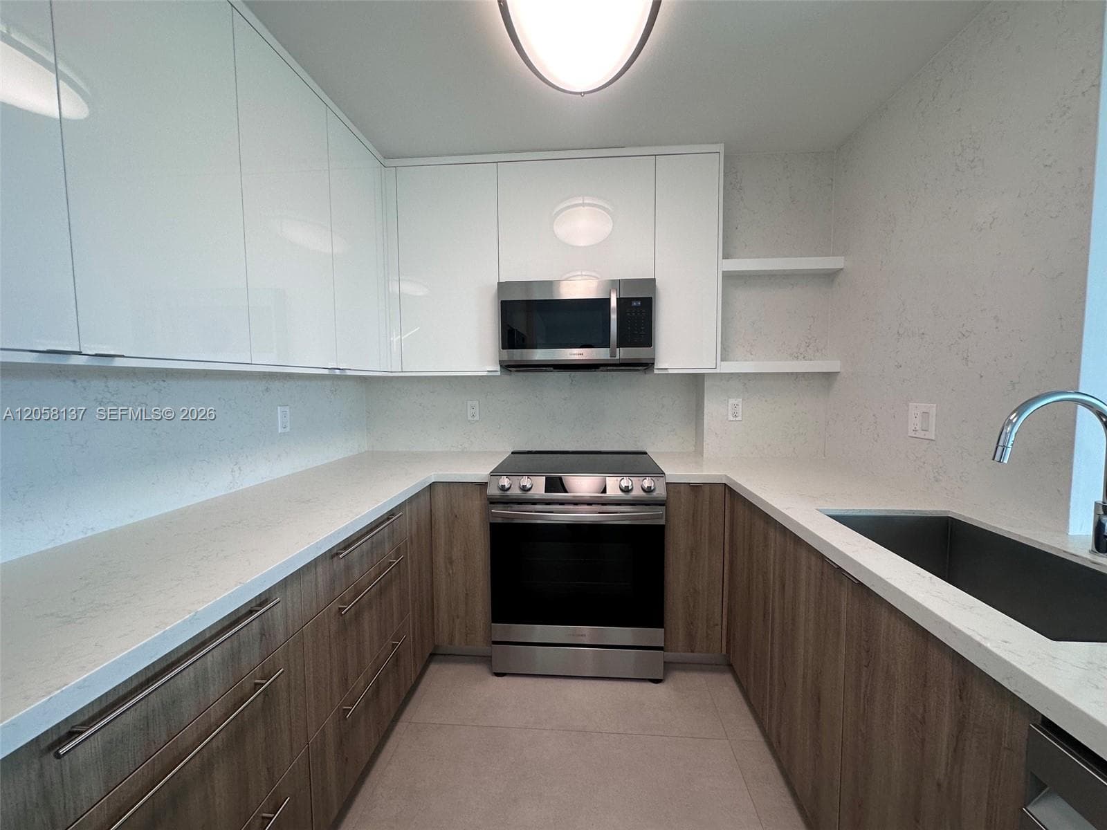 Arlen House East Condo · #317 in Sunny Isles Beach - Photo 4