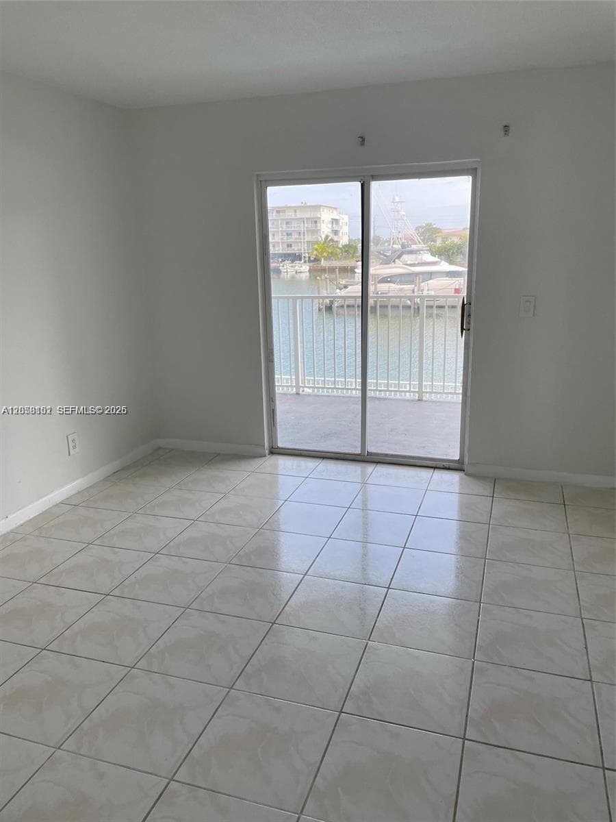 HARBOR ISLAND · #16 in North Bay Village - Photo 3