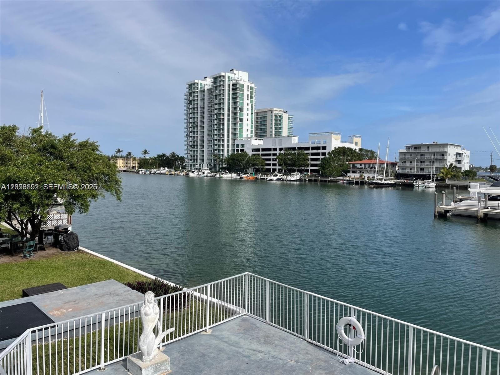 HARBOR ISLAND · #16 in North Bay Village - Photo 5