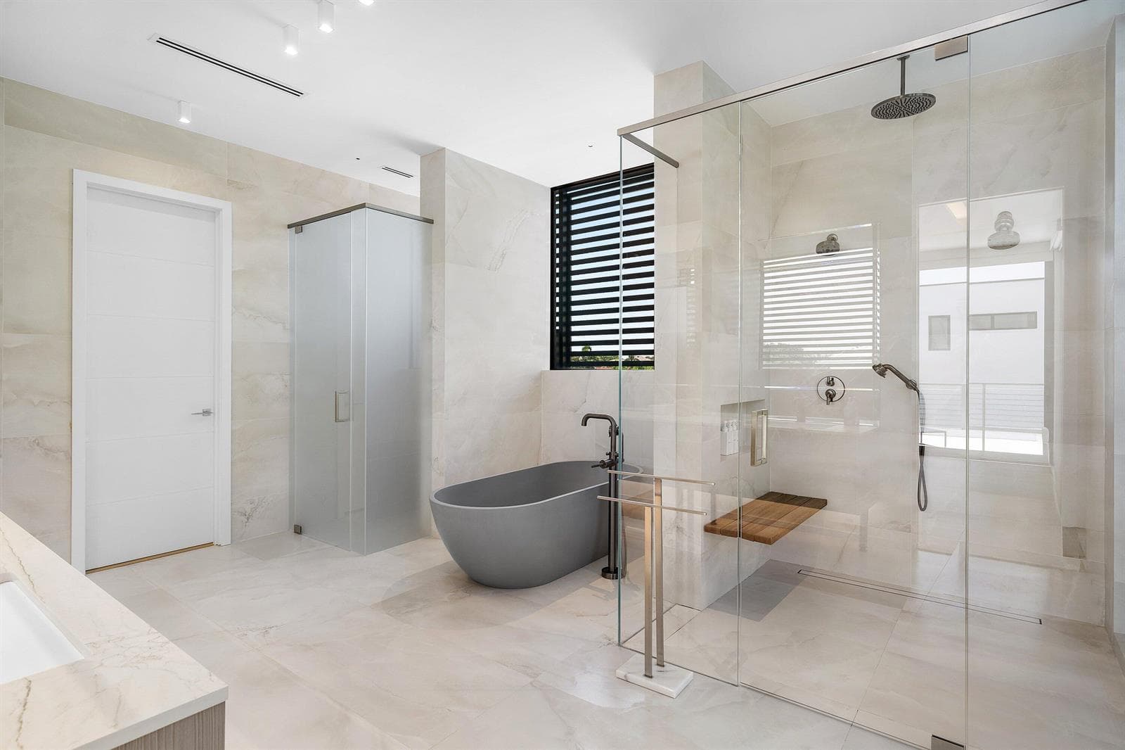 038-1650EastTerraMarDrive-PompanoBeach-F