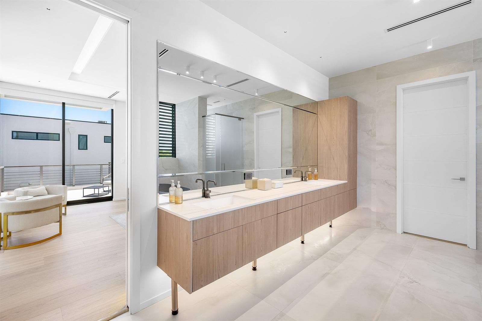 039-1650EastTerraMarDrive-PompanoBeach-F