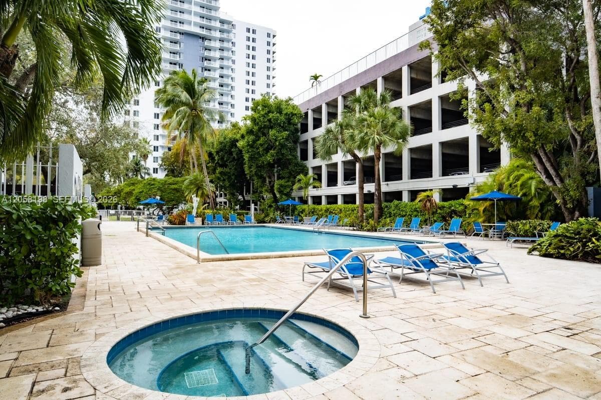 MADISON DOWNTOWN CONDO · #E-1610 in Miami - Photo 6