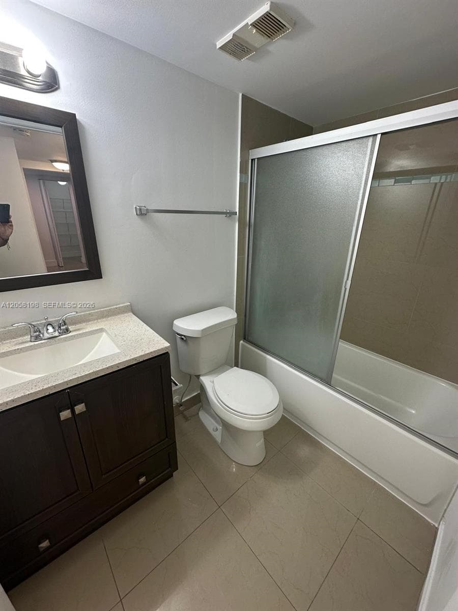 MADISON DOWNTOWN CONDO · #E-1610 in Miami - Photo 21