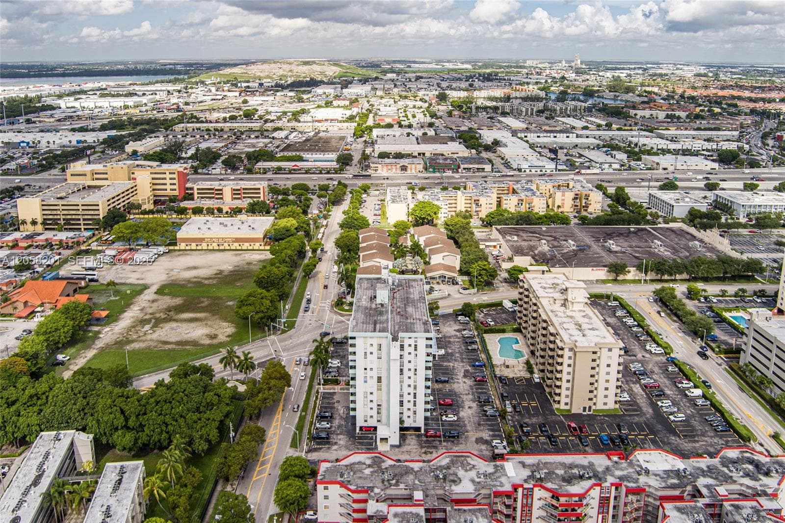 Imperial Terraces Condo · #509 in Hialeah - Photo 9