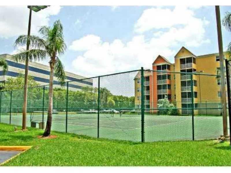 Community Tennis