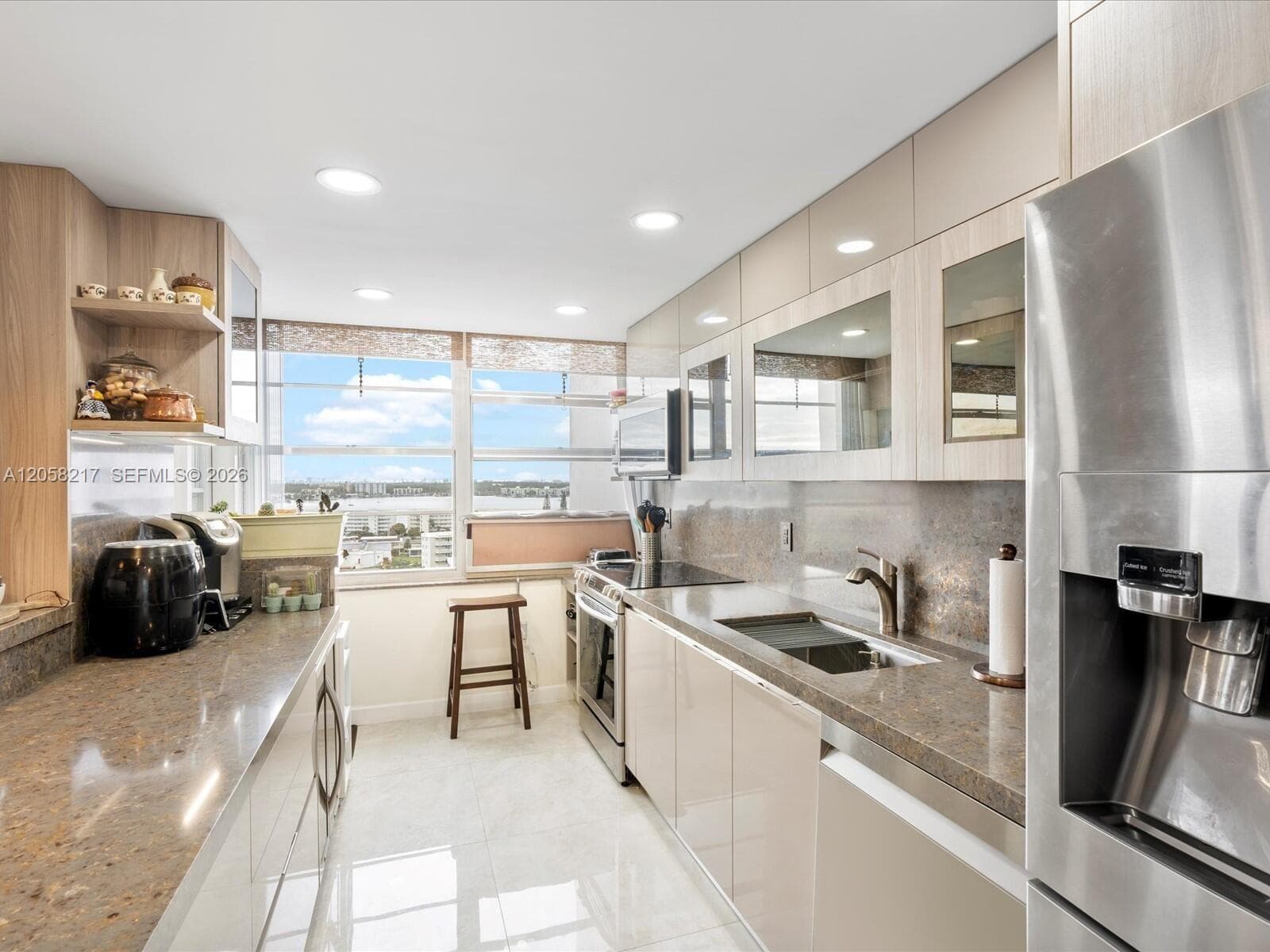 DEL PRADO CONDO · #1401 in Aventura - Photo 13