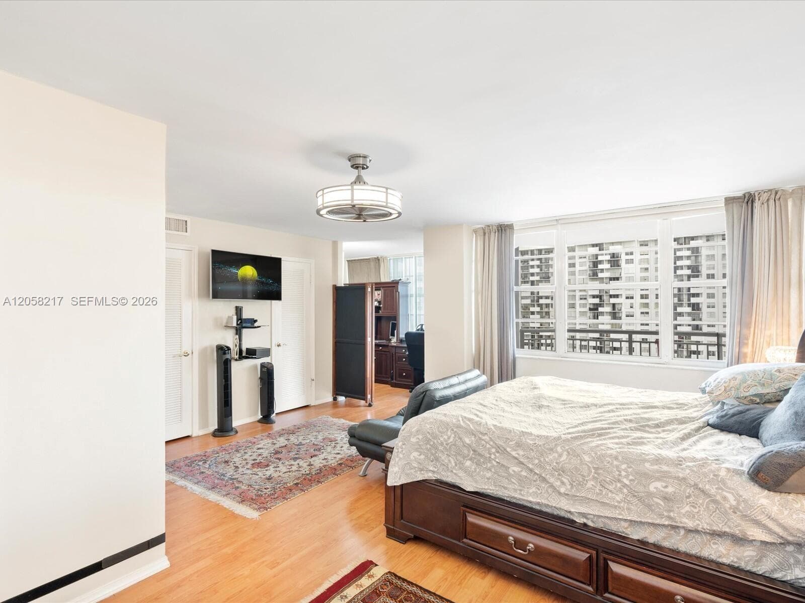 DEL PRADO CONDO · #1401 in Aventura - Photo 22
