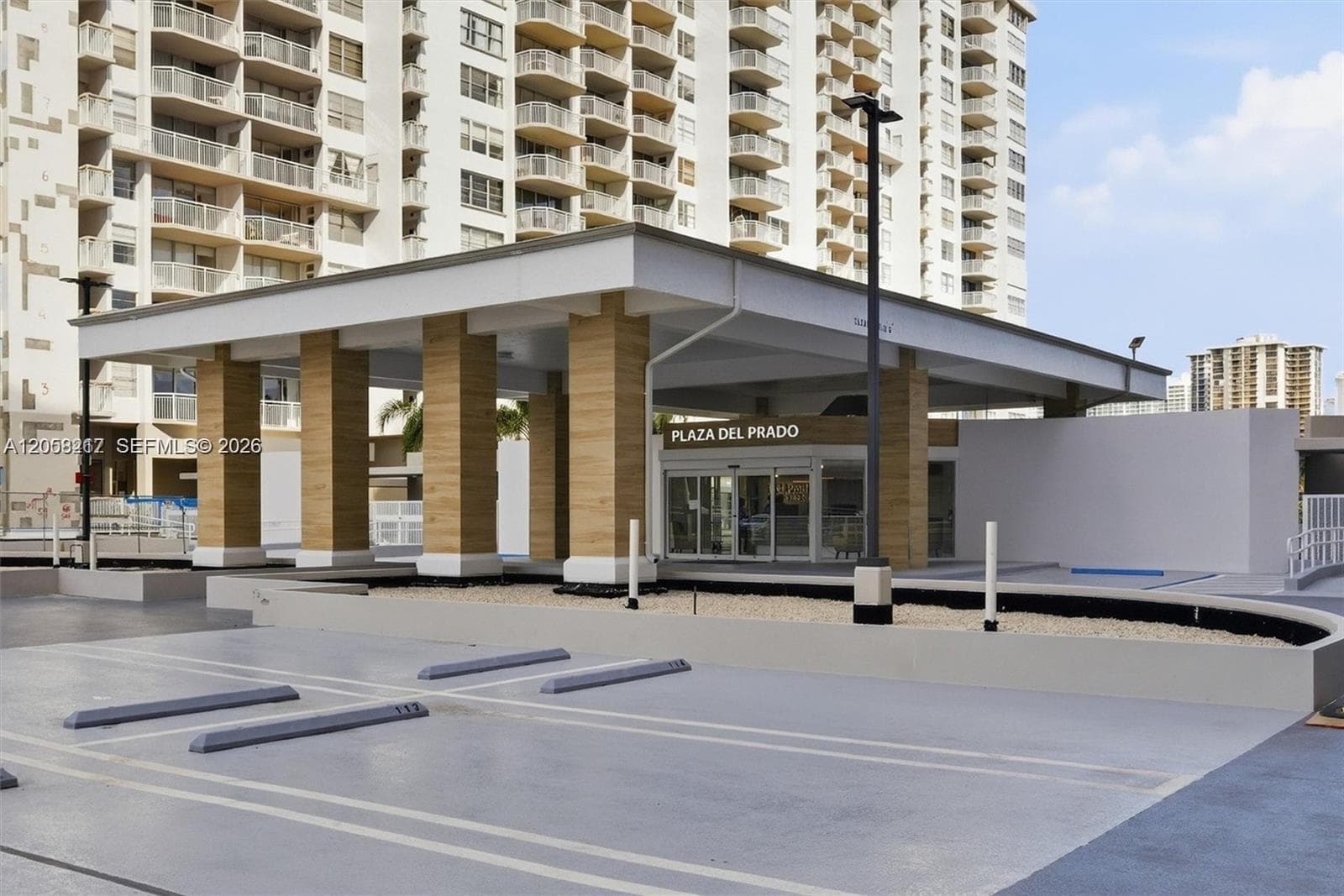 DEL PRADO CONDO · #1401 in Aventura - Photo 37