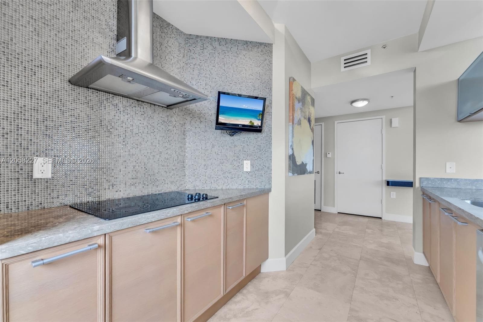 Sayan Condo · #1604 in Sunny Isles Beach - Photo 7