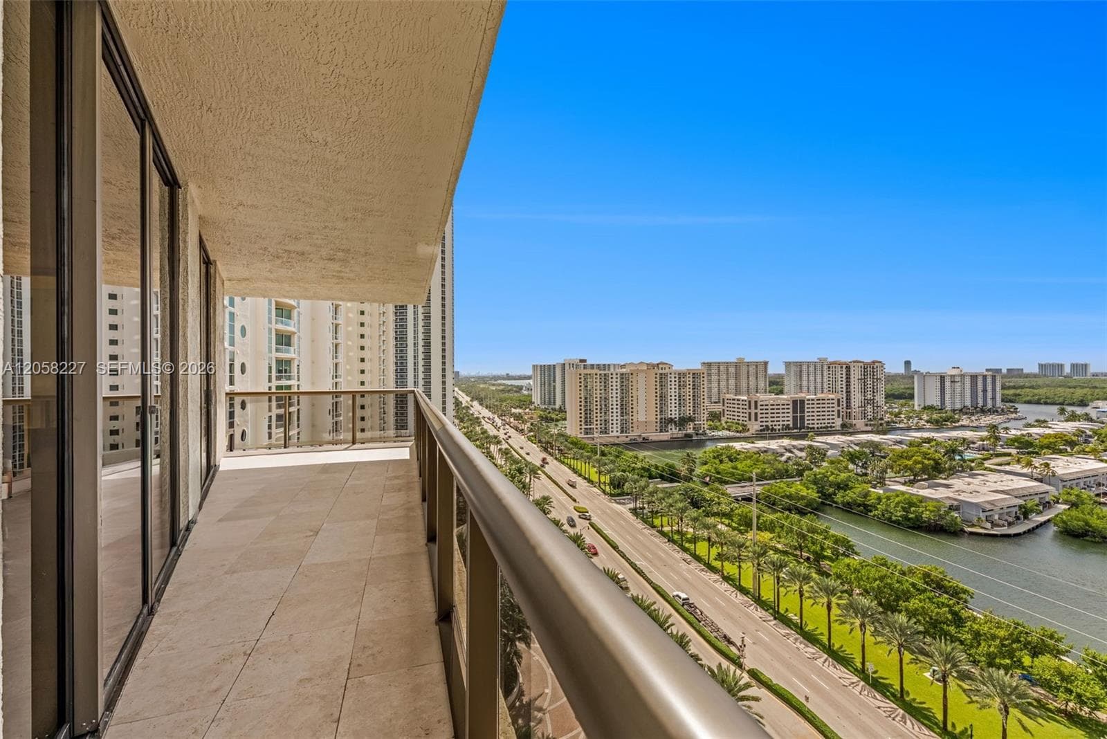 Sayan Condo · #1604 in Sunny Isles Beach - Photo 25