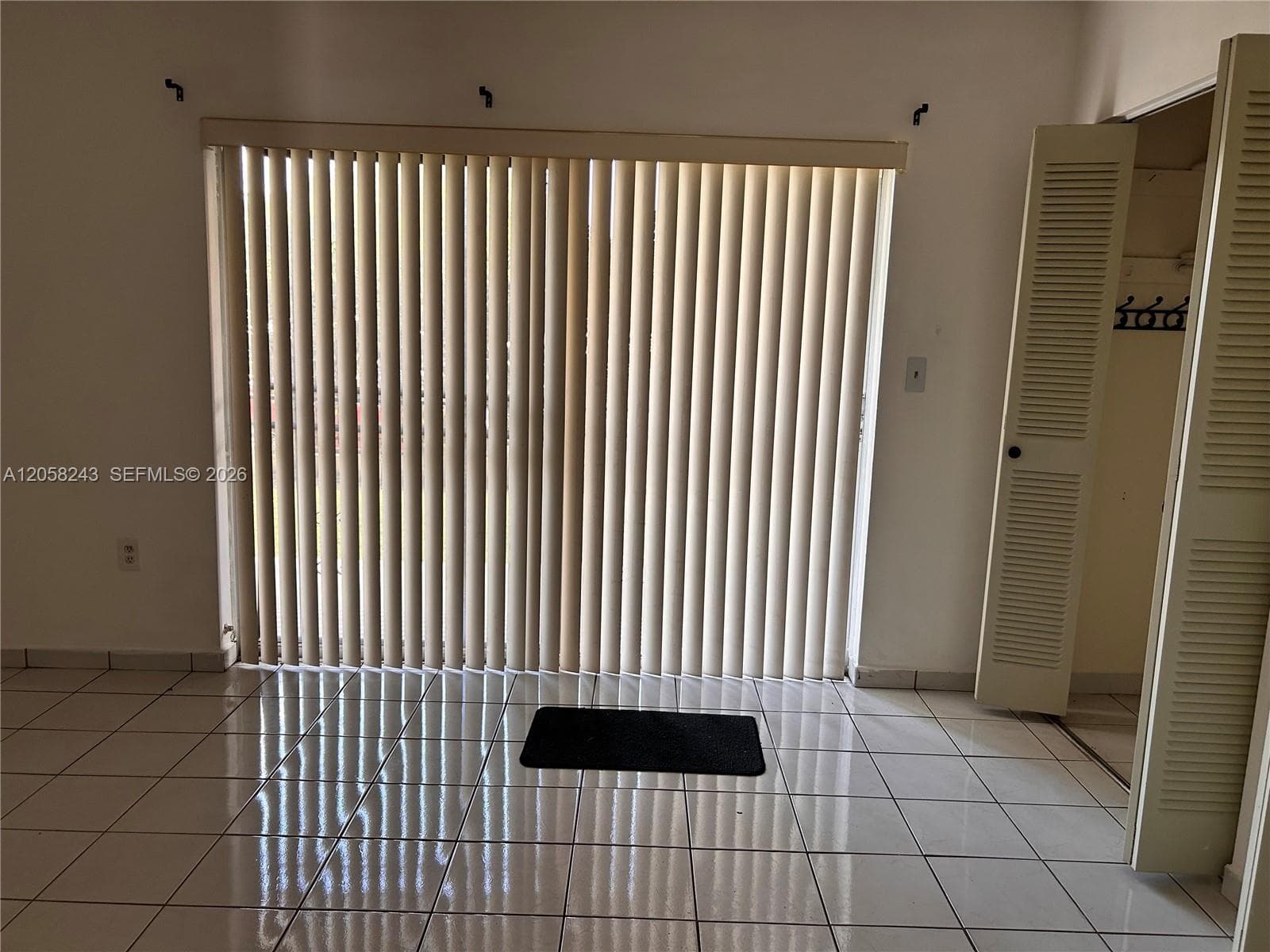 LE JEUNE HOUSE CONDO · #109 in Miami - Photo 10