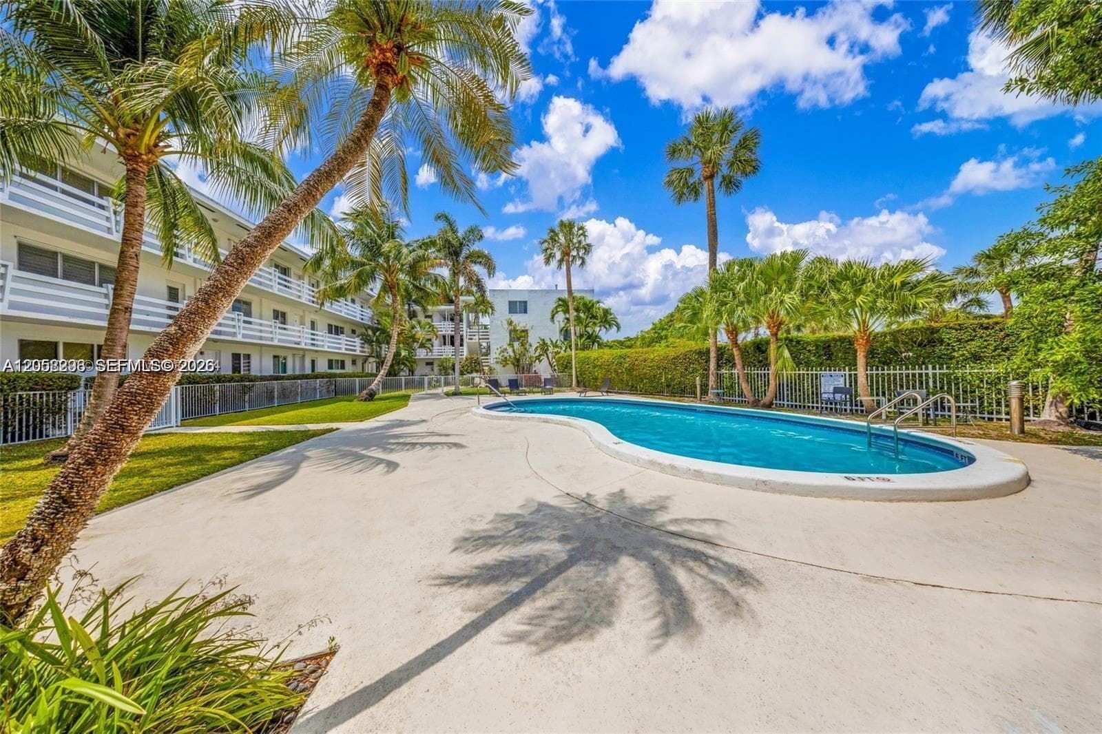 LIDO BAY MANOR · #307 in Miami - Photo 25