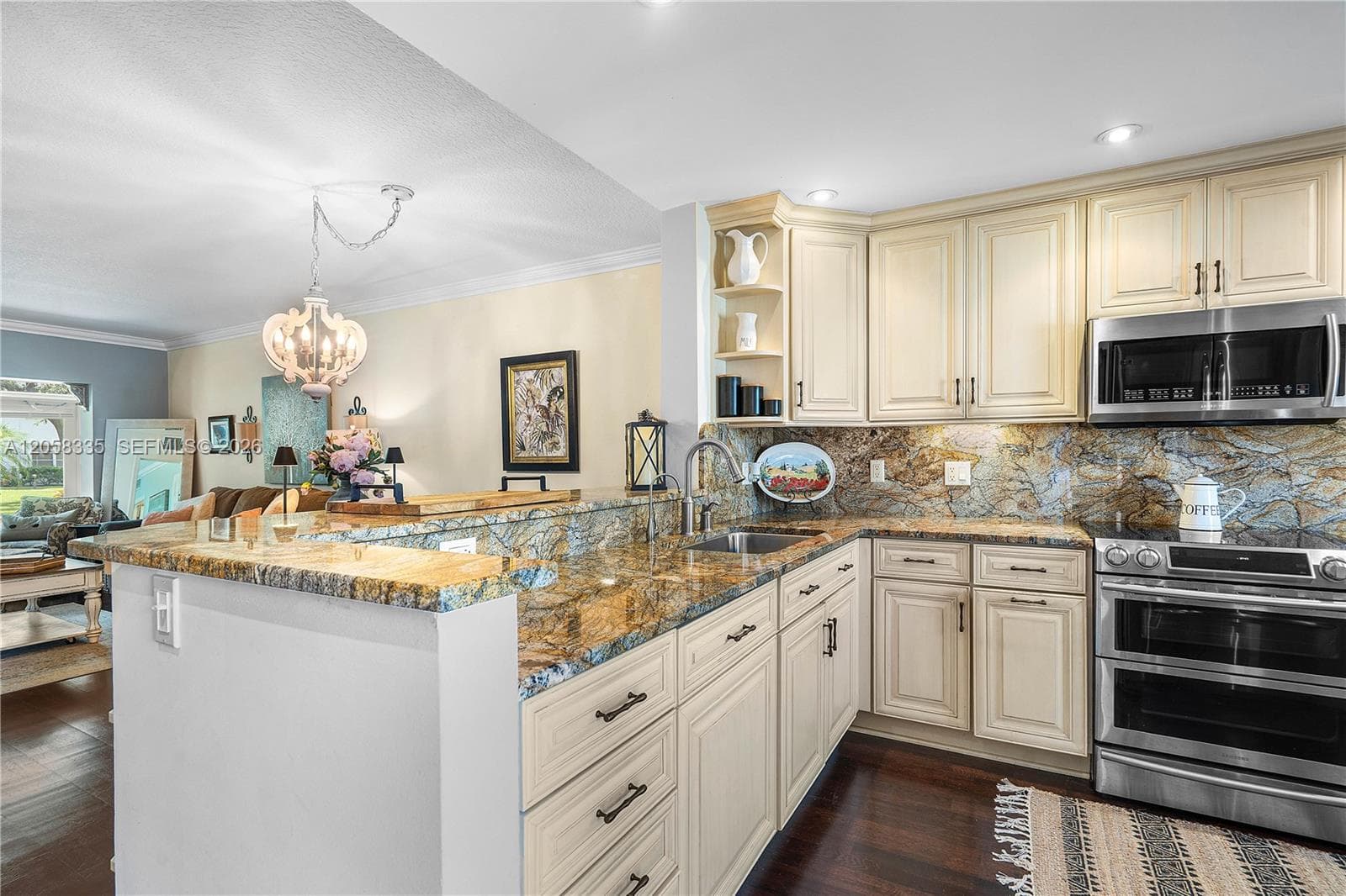 GARDENS BY THE SEA CONDO · #102 in Lauderdale By The Sea - Photo 6