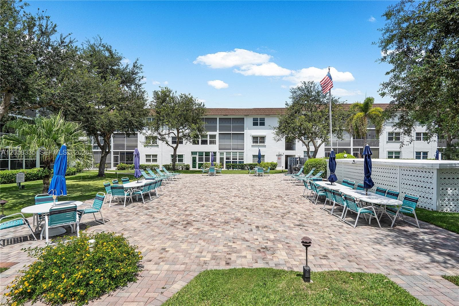 GARDENS BY THE SEA CONDO · #102 in Lauderdale By The Sea - Photo 32