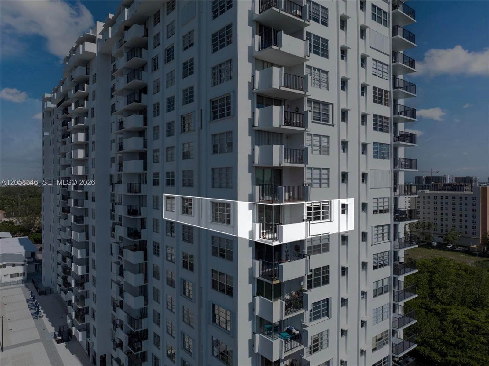 COMMODORE PLAZA CONDO · #1216 in Aventura - Photo 44