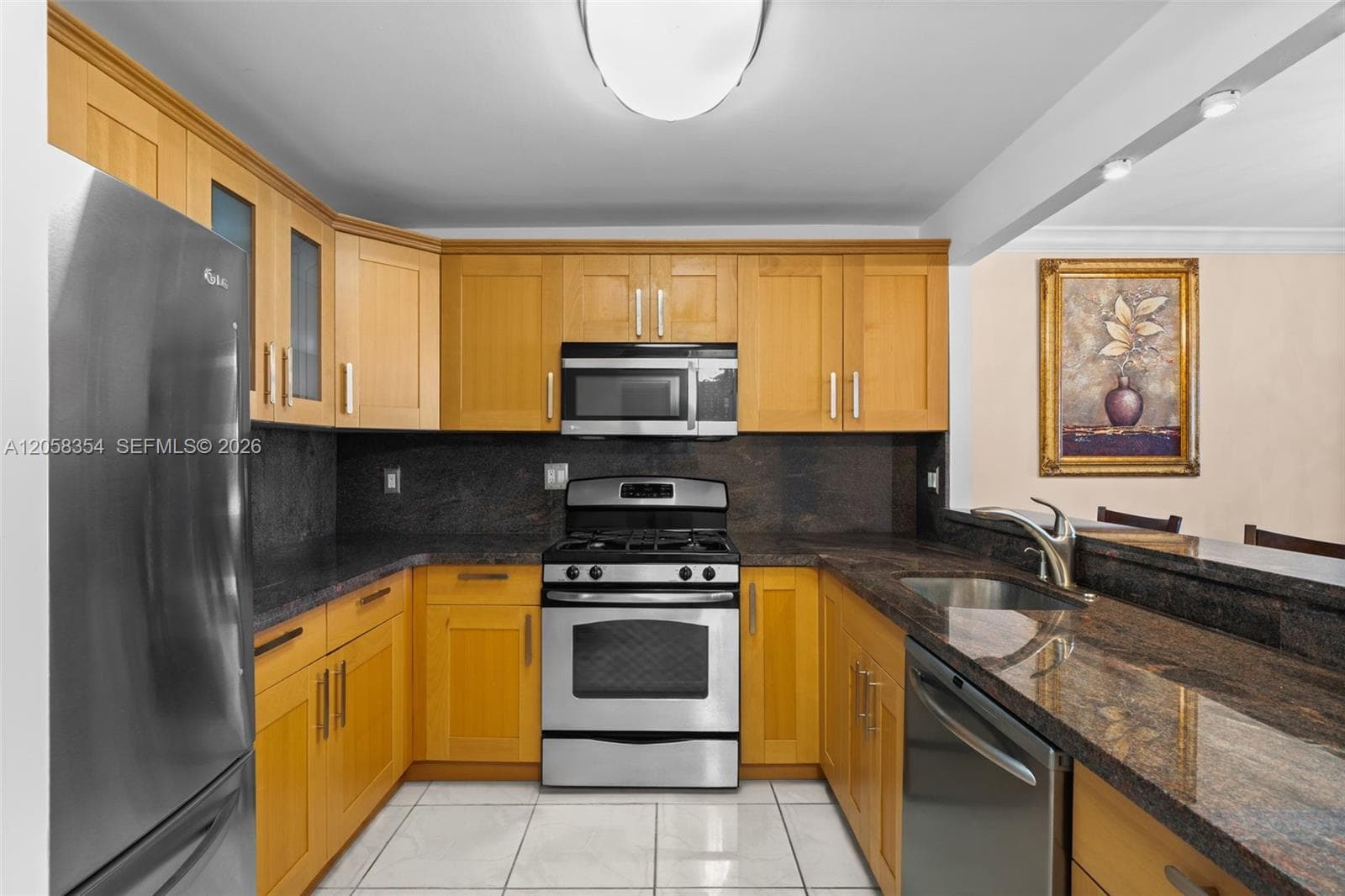 Parker Plaza · #1701 in Hallandale Beach - Photo 2