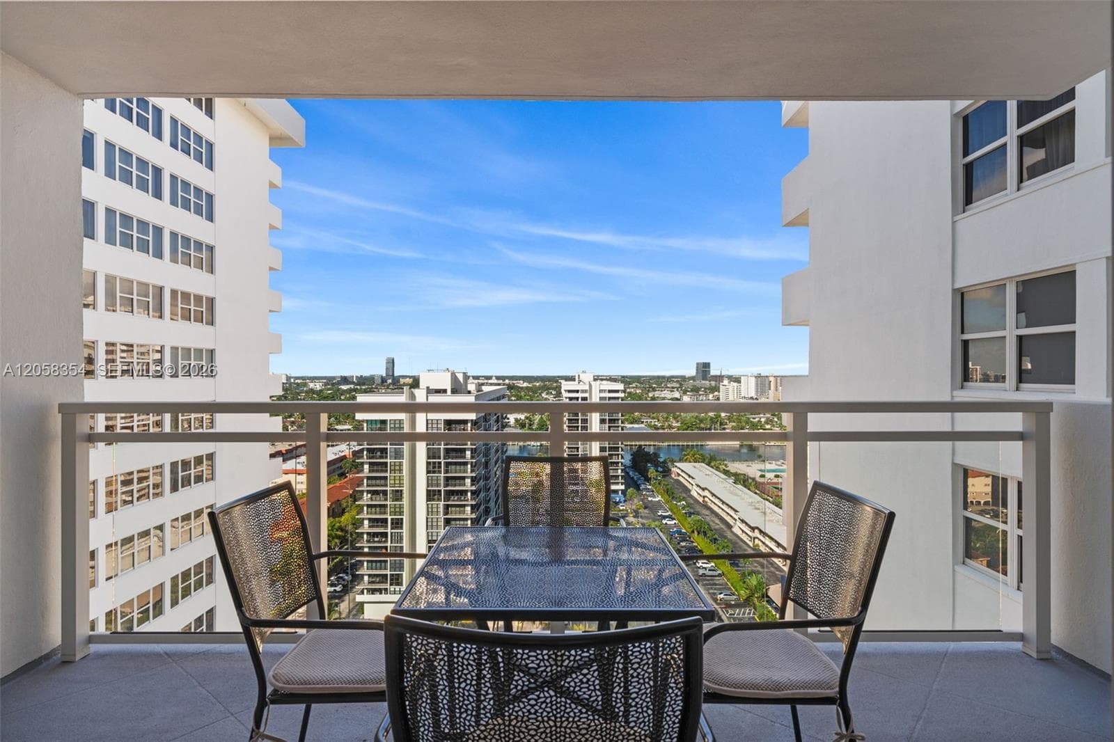 Parker Plaza · #1701 in Hallandale Beach - Photo 16