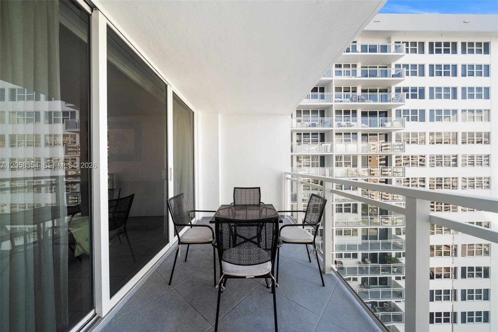 Parker Plaza · #1701 in Hallandale Beach - Photo 14