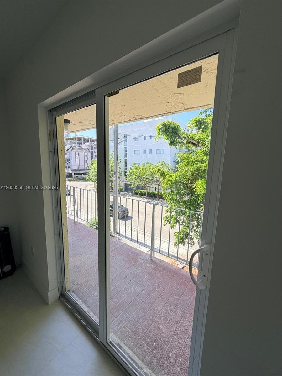 BRICKELL RIVERVIEW · #3 in Miami - Photo 17