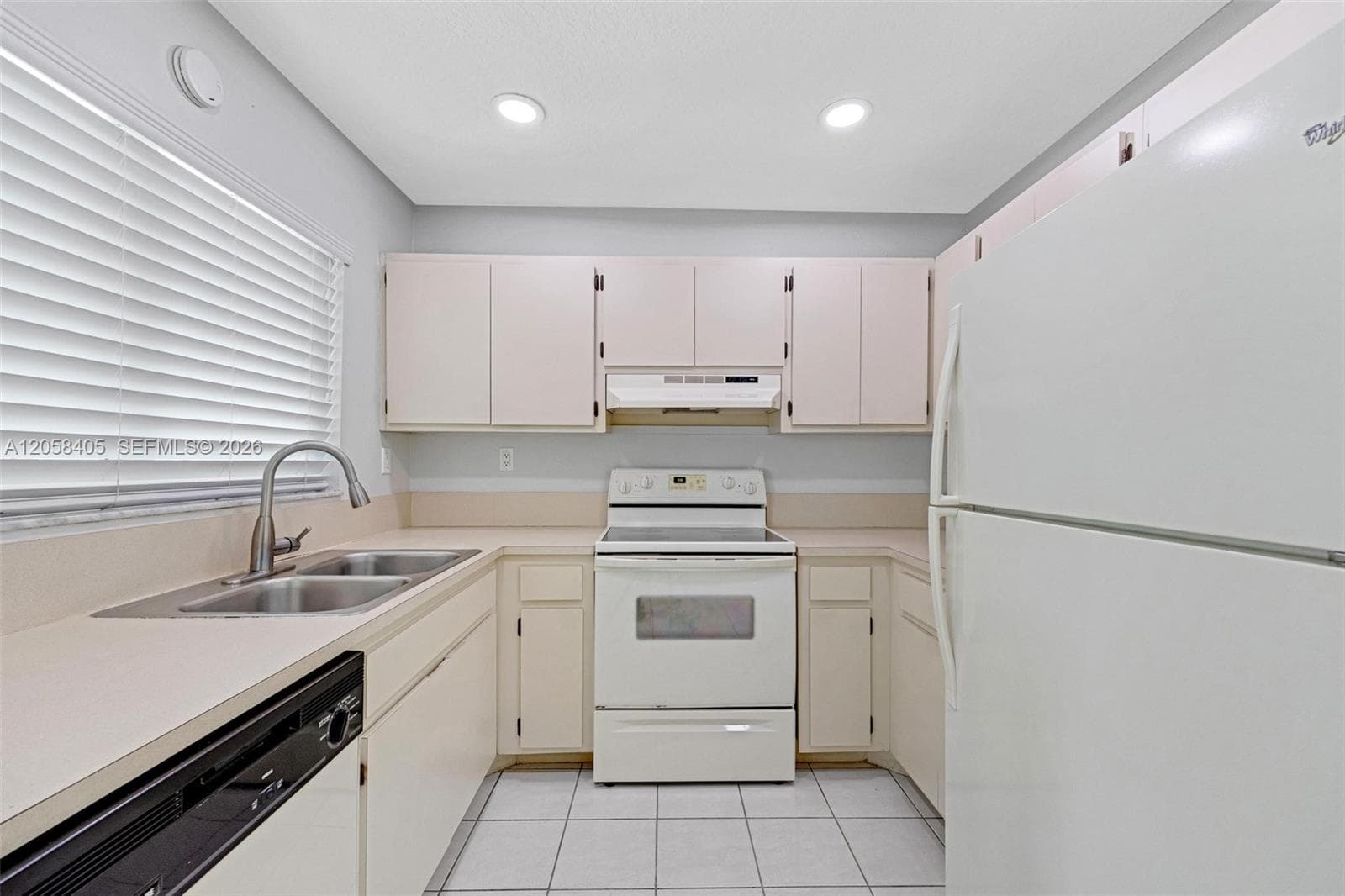 1616 SW 137th Pl photo 27
