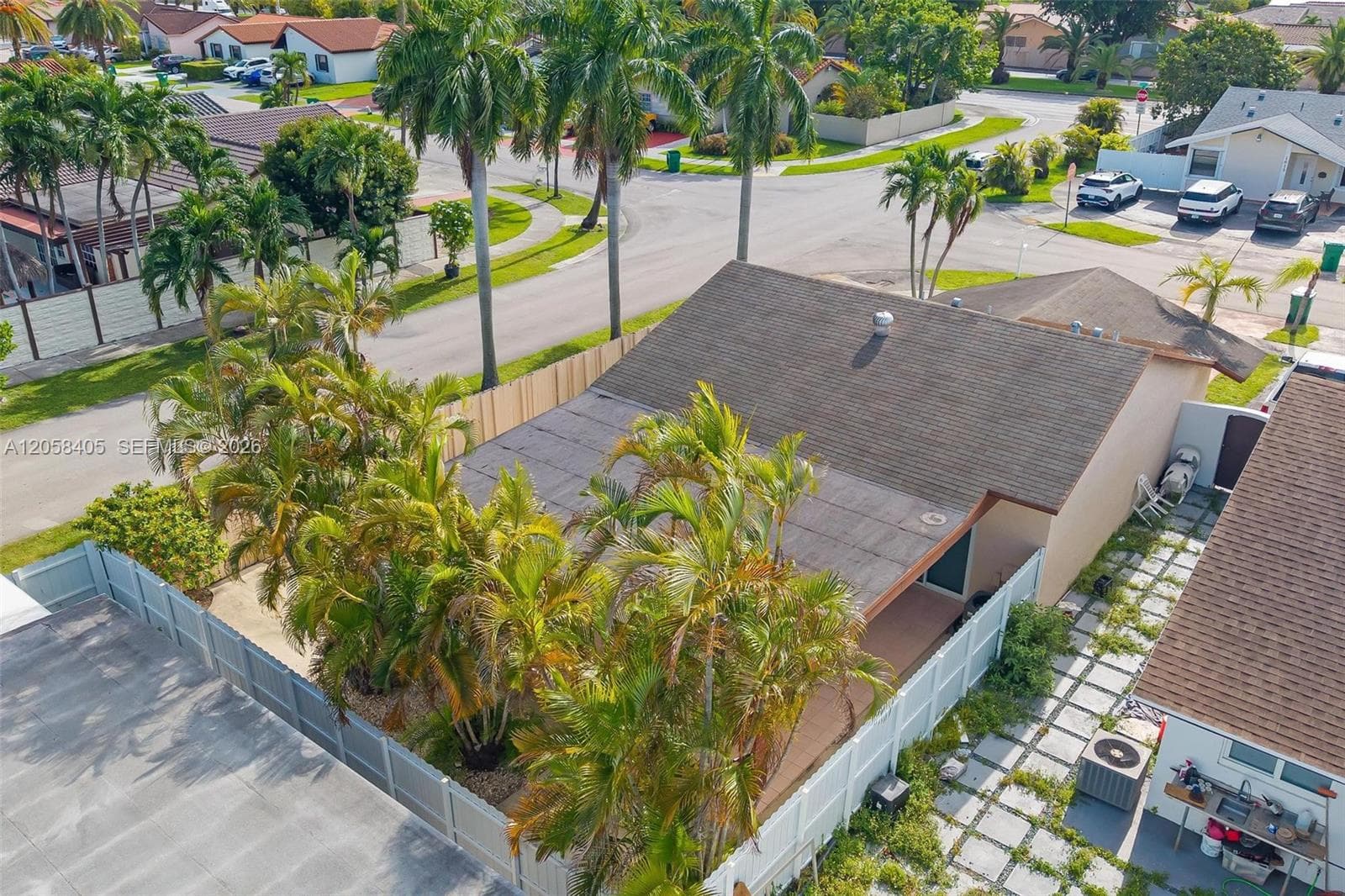 1616 SW 137th Pl photo 15