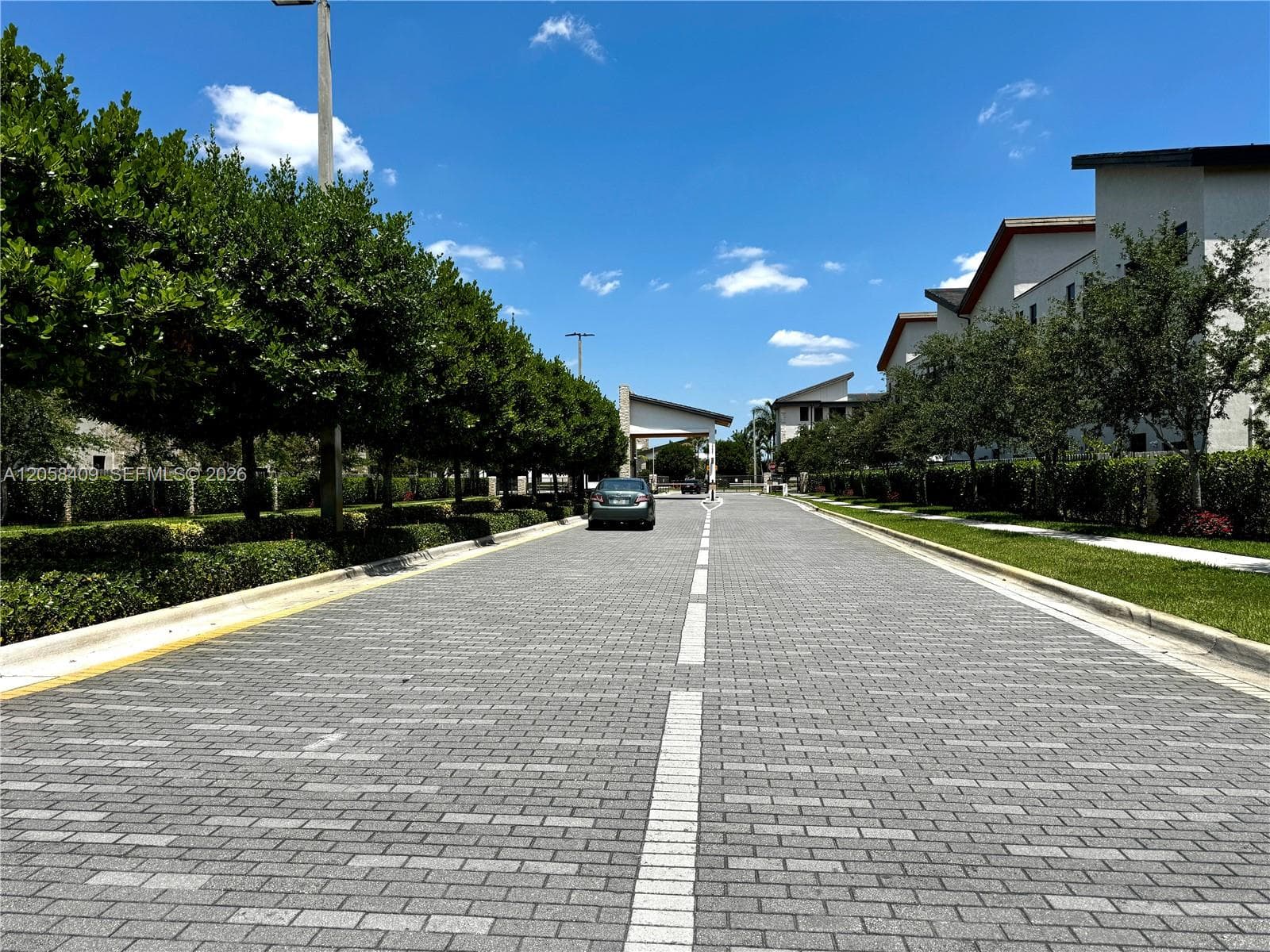 HIGHLAND AT PARK CENTRAL · #35 in Doral - Photo 22