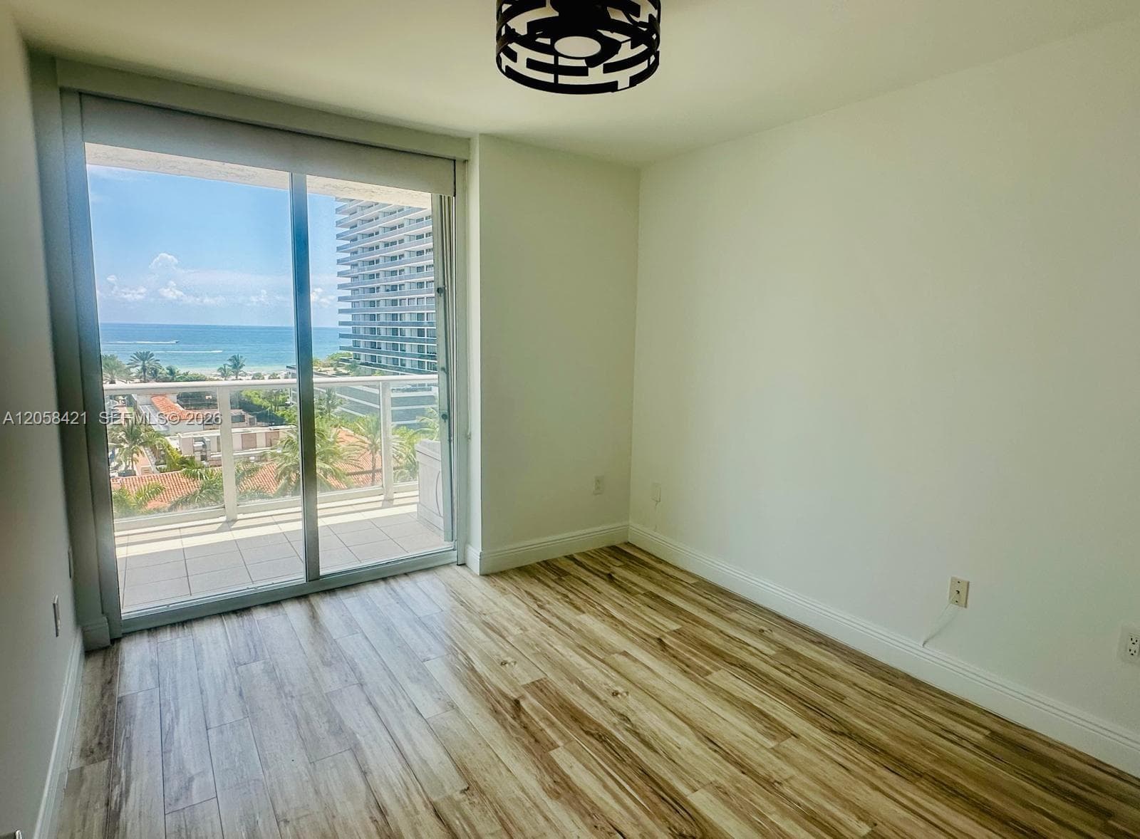 3rd bedroom without furniture