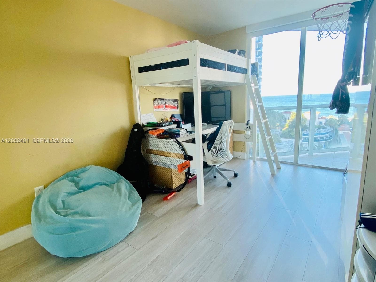 THE GRANDVIEW CONDO · #1202 in Miami Beach - Photo 17