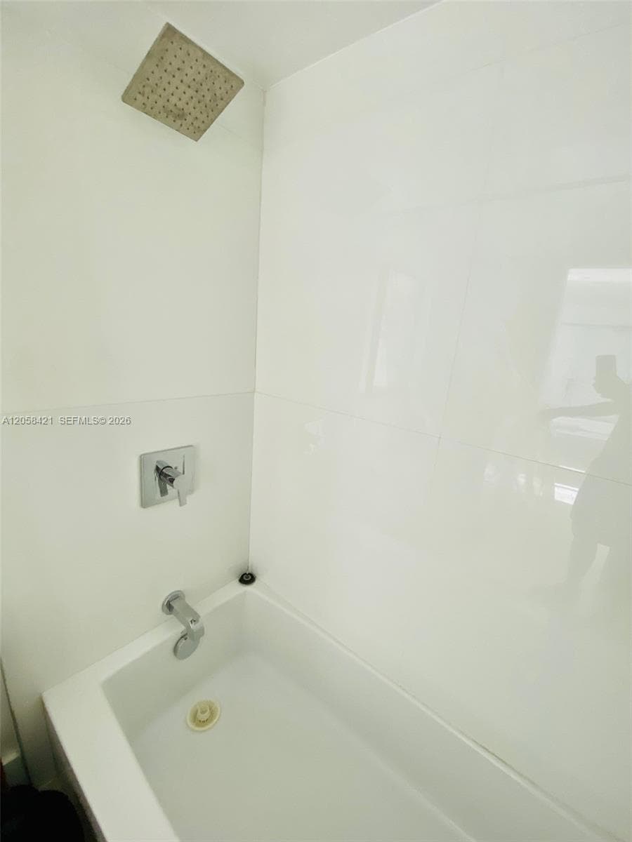 THE GRANDVIEW CONDO · #1202 in Miami Beach - Photo 20