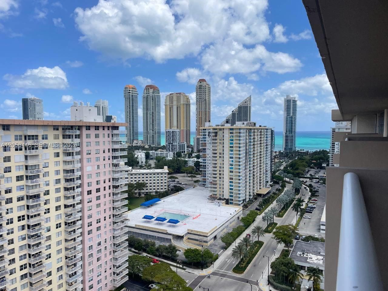 Winston Tower 100 · #1607 in Sunny Isles Beach - Photo 6
