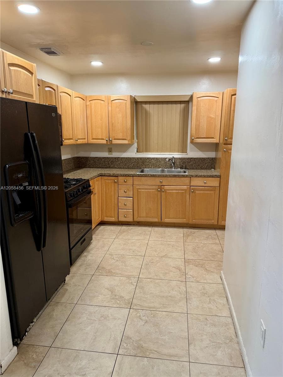 10701 SW 149th St photo 23