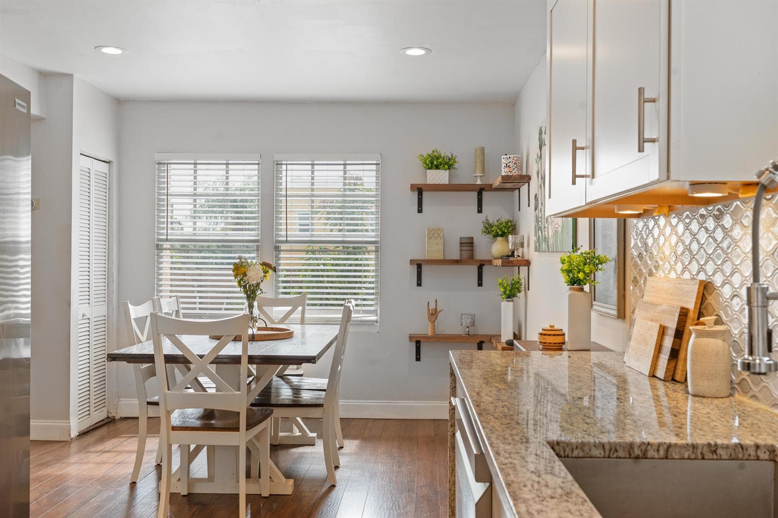 820 29th st west-30