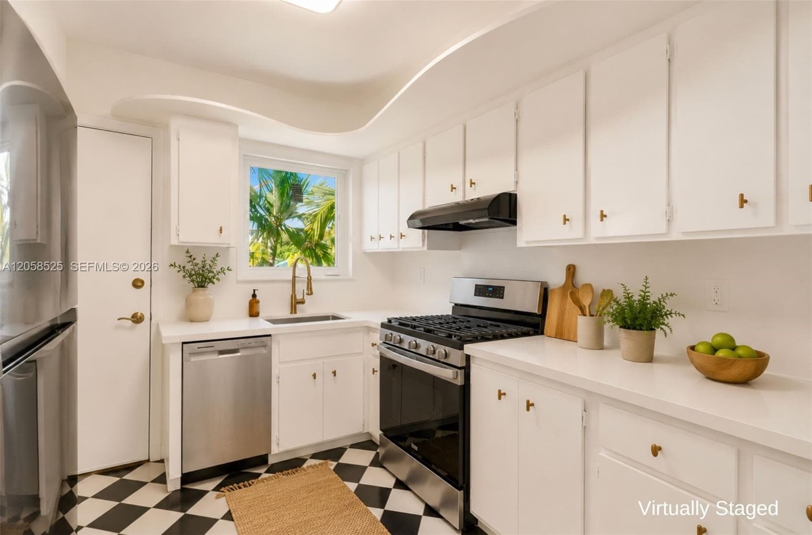 1101 CONDO · #5 in Bay Harbor Islands - Photo 4