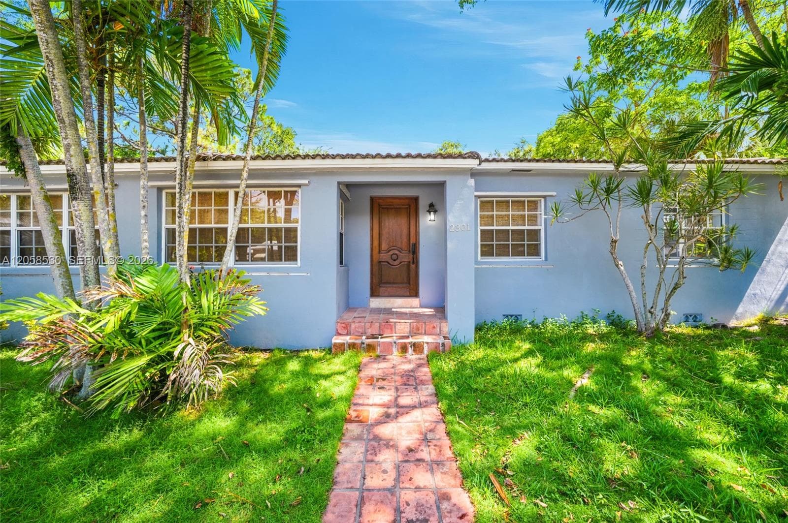 2301 Tequesta Ln #2301 photo 1