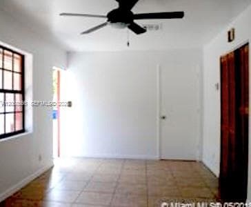 2513 Lincoln St photo 7
