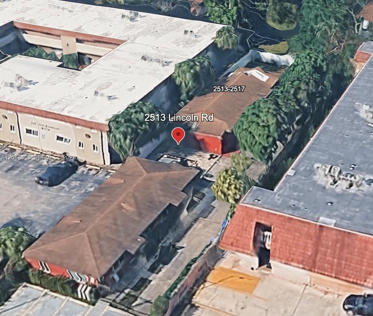 2513 Lincoln St photo 9