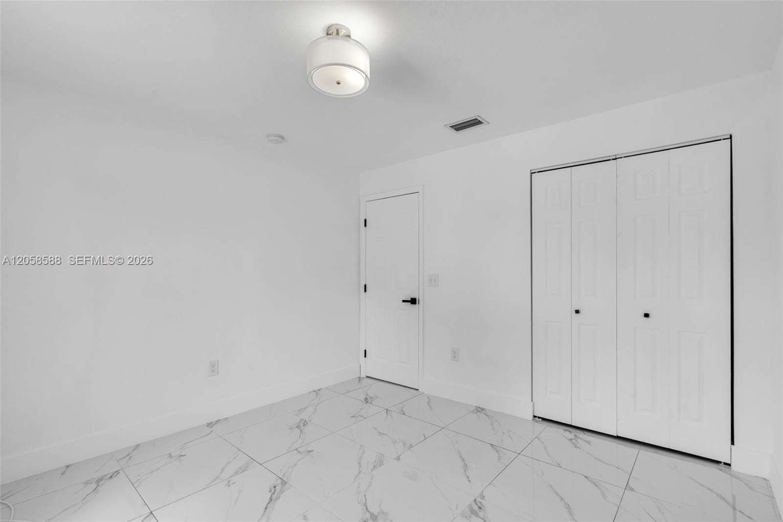 19131 NW 33rd Ct photo 17